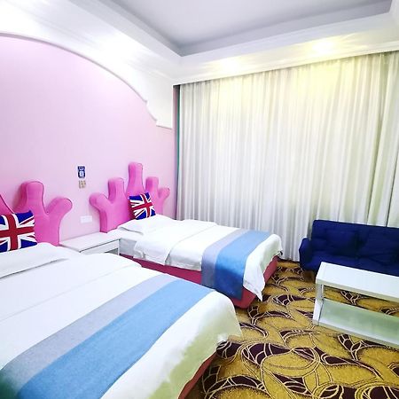 Emeishan Moon Bay Hotel Exterior foto